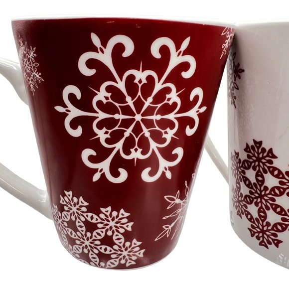 Gibson Home Coffee Tea Mug Set of 4 Christmas Snowflake Red White Festive Table - Picture 3 of 7